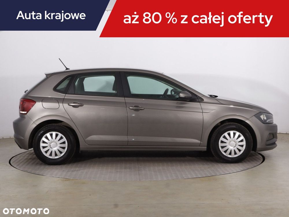 Volkswagen Polo - 8