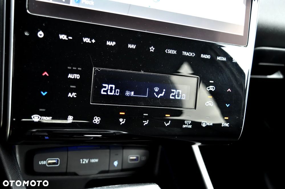 Hyundai Tucson 1.6 CRDi Premium 2WD DCT - 32