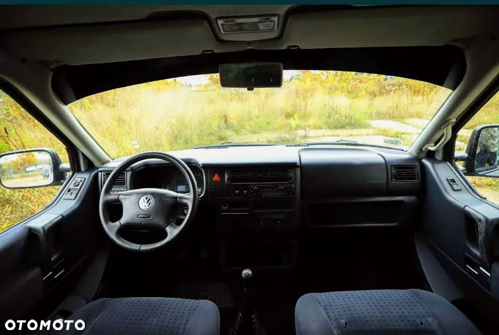 Volkswagen Transporter - 26
