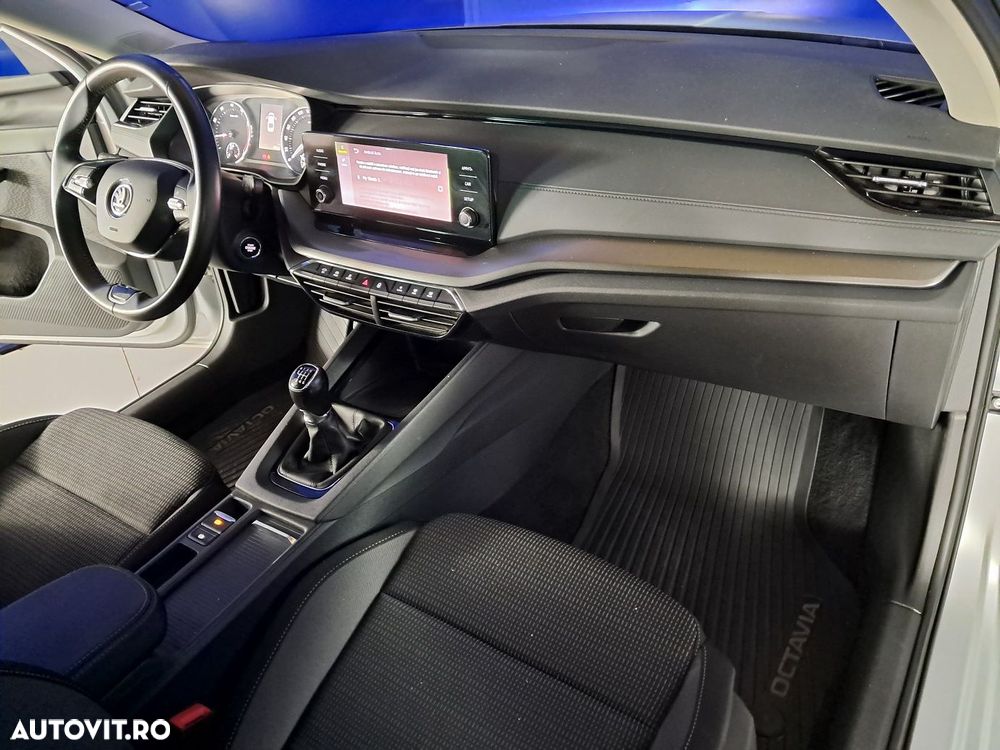 Skoda Octavia - 18
