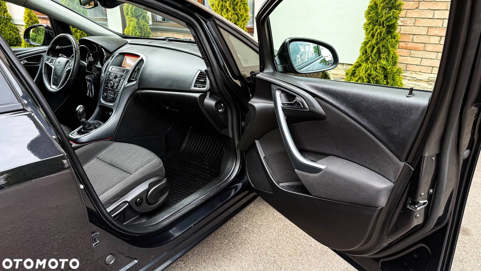 Opel Astra 1.4 Turbo Design Edition - 8