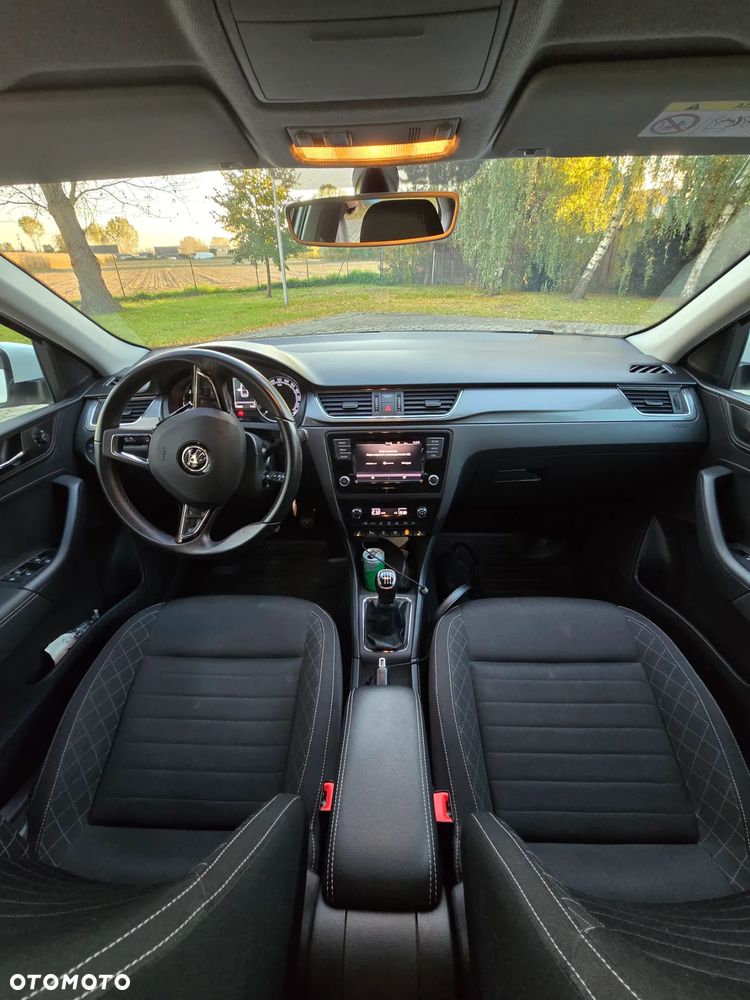 Skoda RAPID 1.0 TSI Ambition - 8