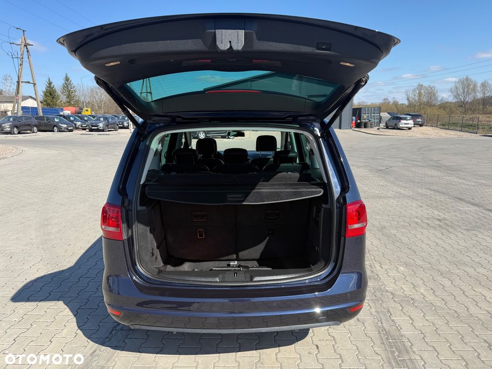 Volkswagen Sharan 2.0 TDI 4Motion BlueMotion Technology Highline - 8