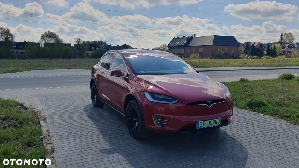Tesla Model X 75D Allradantrieb - 21