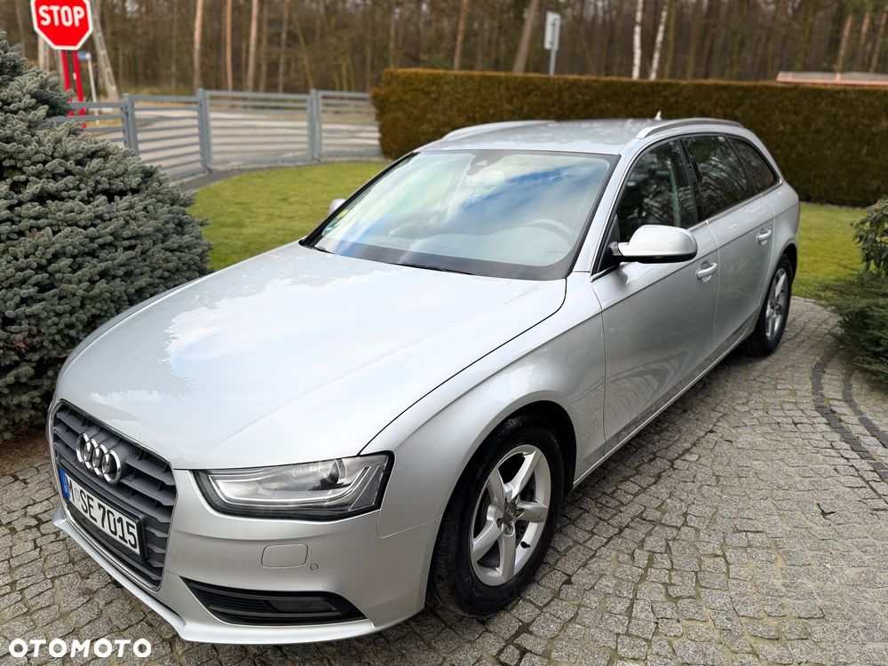 Audi A4 Avant - 1