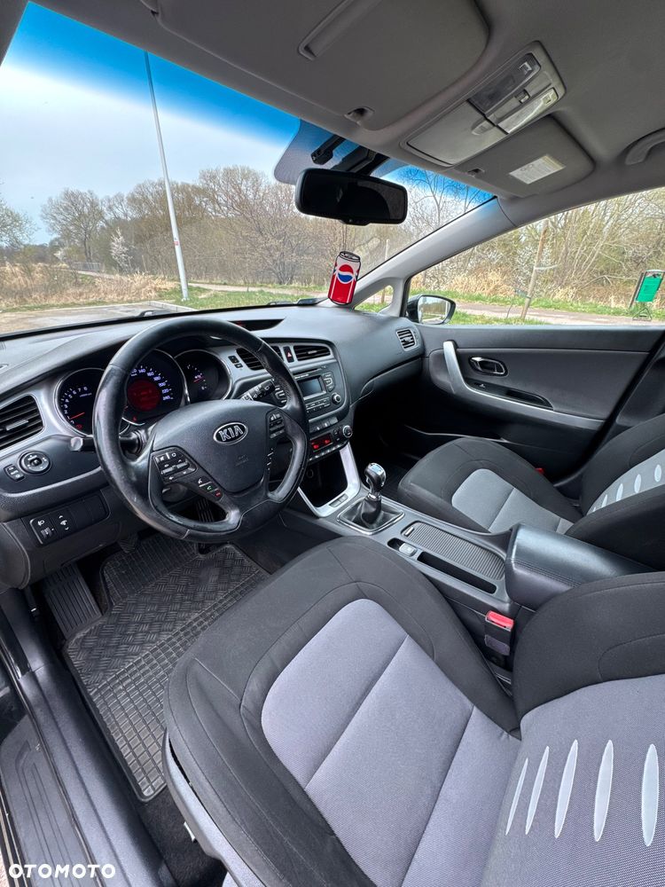 Kia Ceed 1.6 GDI L - 8