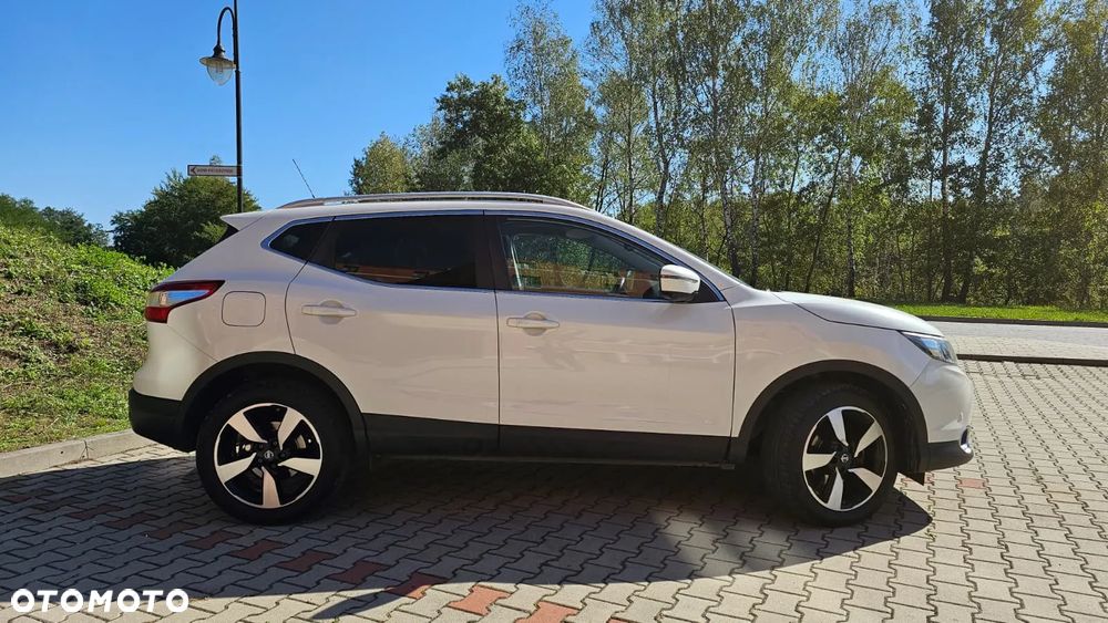 Nissan Qashqai 1.6 DIG-T N-Connecta - 3