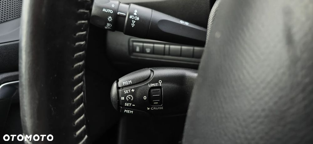Peugeot 308 BlueHDi 120 Stop & Start Allure - 32