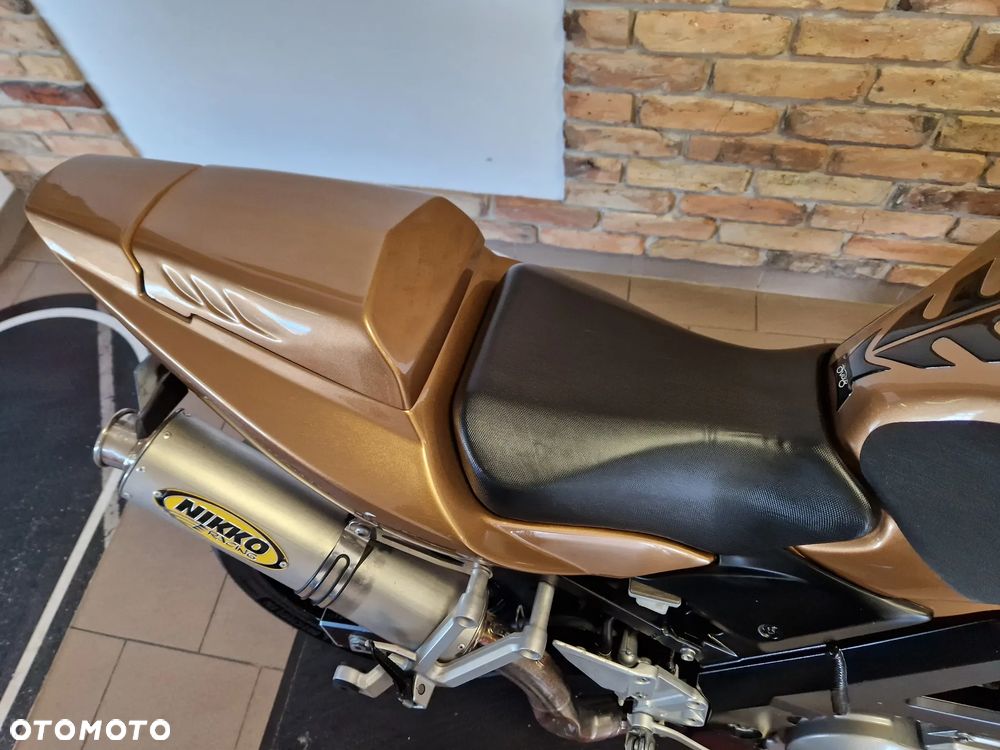 Suzuki SV - 29