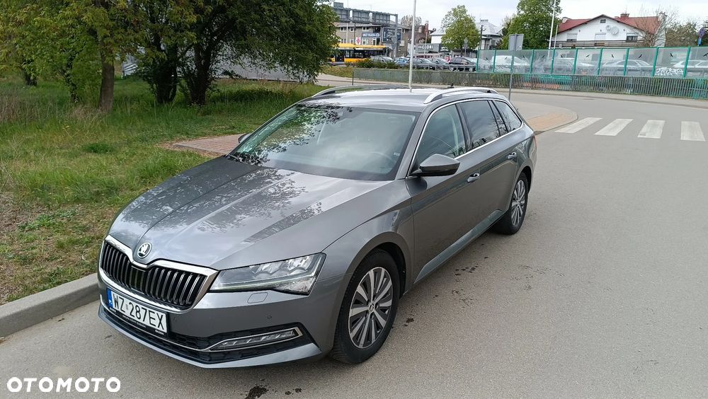 Skoda Superb 2.0 TDI SCR Style DSG - 8