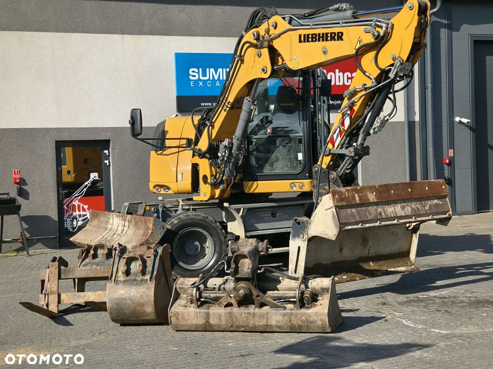 Liebherr A 910 Compact Litronic