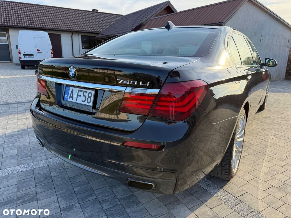 BMW Seria 7 740Li - 6