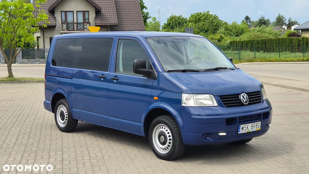 Volkswagen Transporter Caravelle Kurz Comfortline - 4