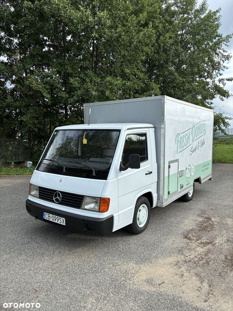 Mercedes-Benz MB 100 - 2