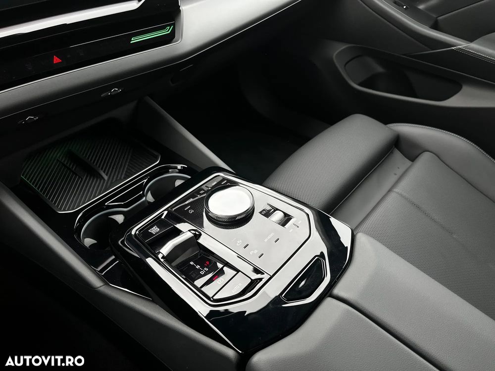 BMW Seria 5 520i AT MHEV - 21