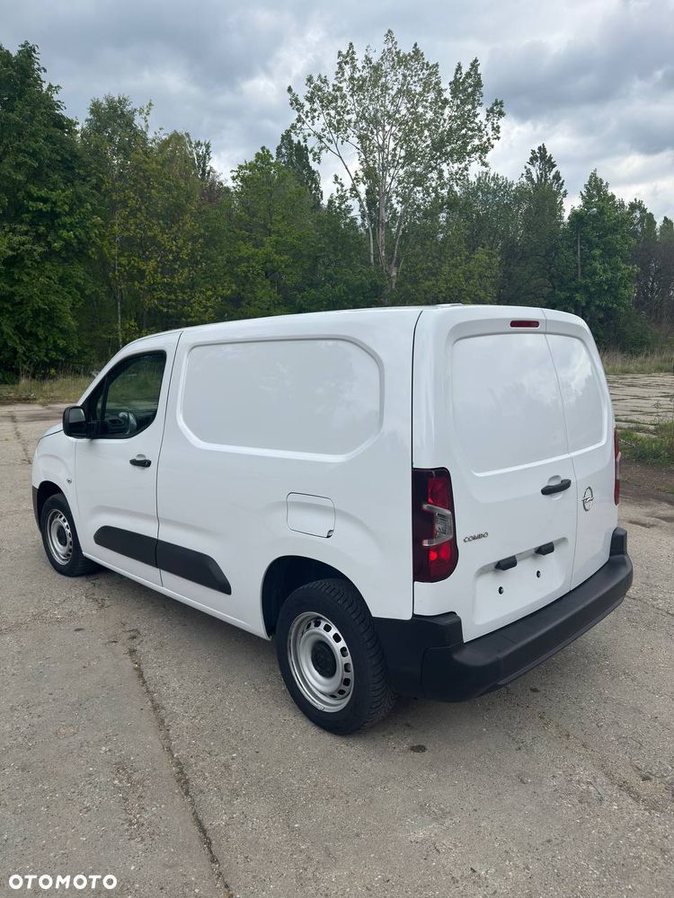 Opel Combo - 9