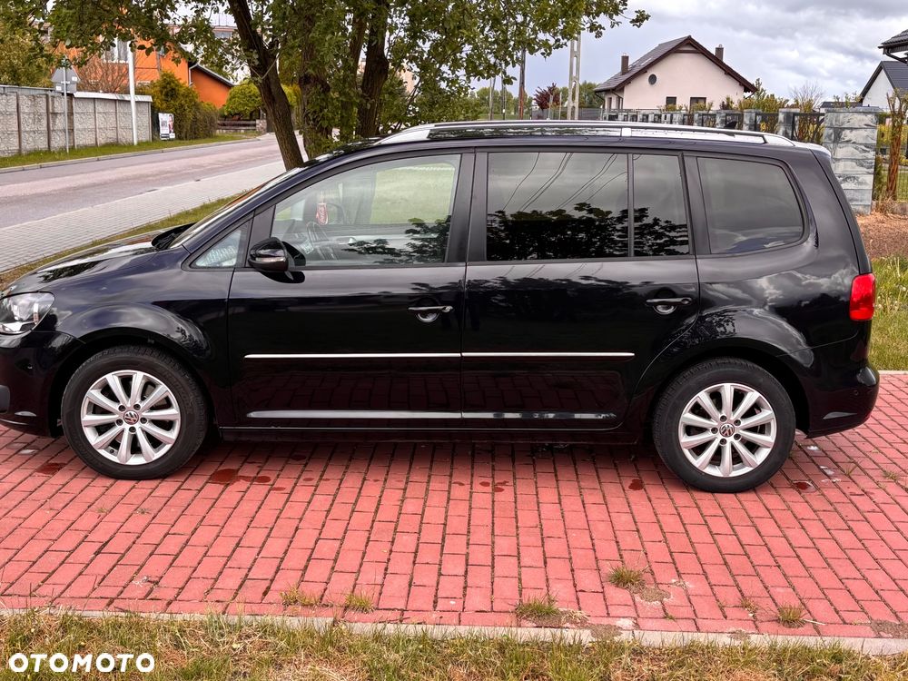 Volkswagen Touran 2.0 TDI DPF BlueMotion Technology Highline - 6