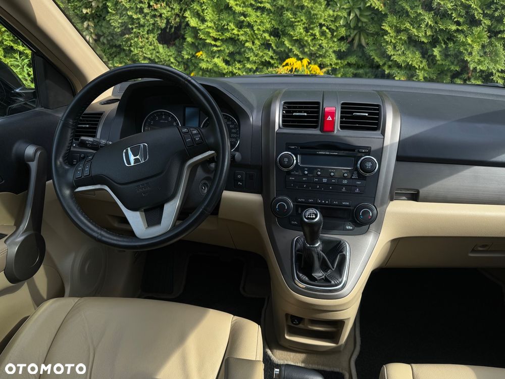 Honda CR-V 2.0i-VTEC Executive 50 Jahre Edition - 31