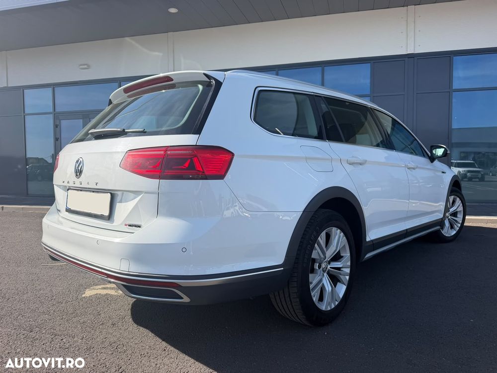 Volkswagen Passat Alltrack 2.0 TDI SCR 4Motion DSG (BMT) - 6