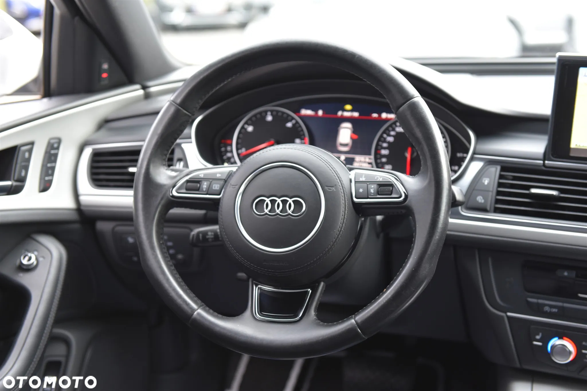 Audi A6 Avant 2.0 TDI Ultra S tronic - 27