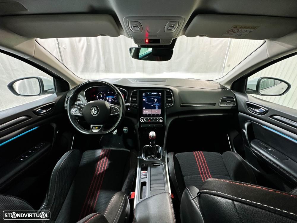 Renault Mégane 1.5 Blue dCi R.S. Line - 11