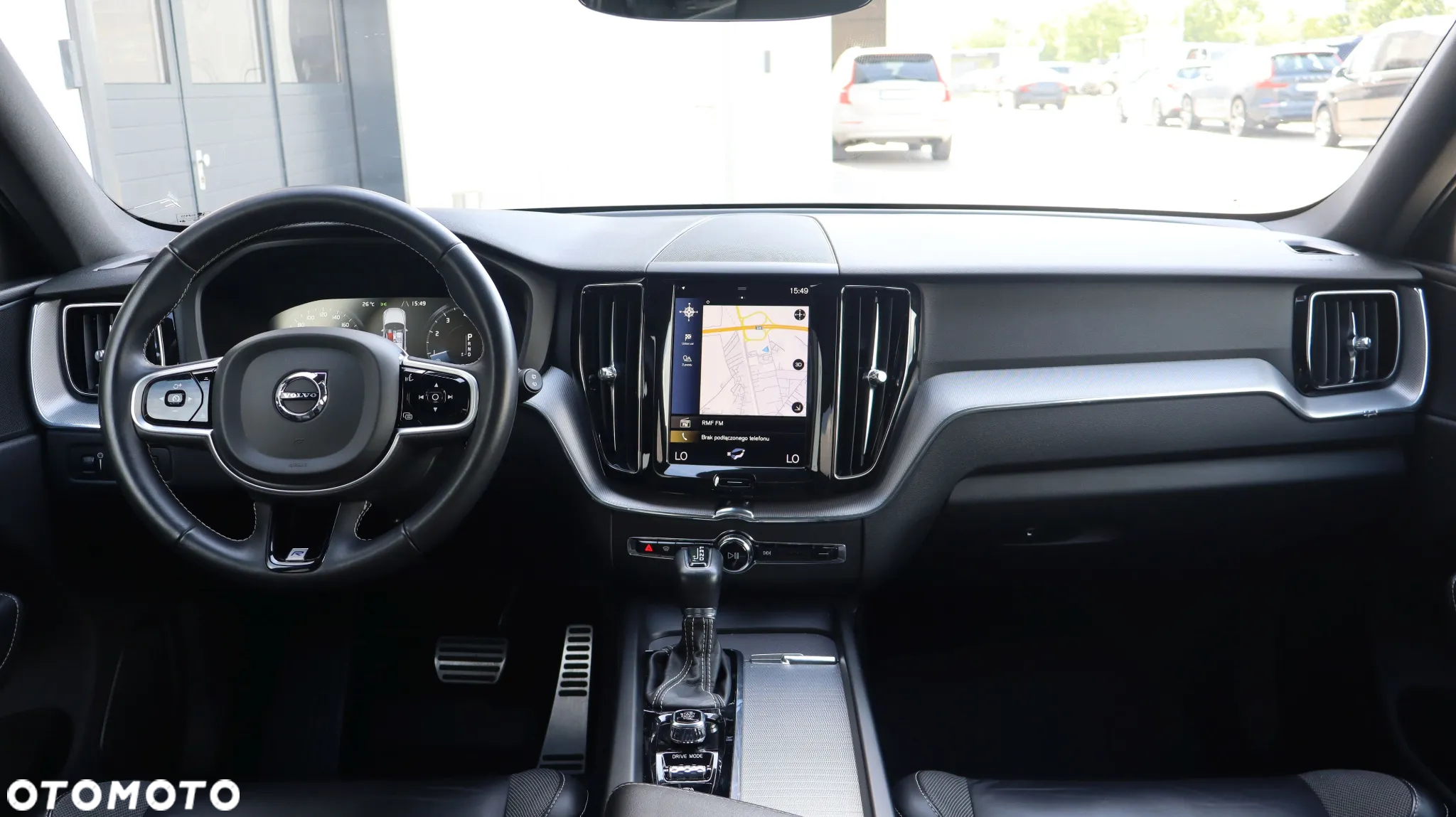 Volvo XC 60 T5 AWD R-Design - 11