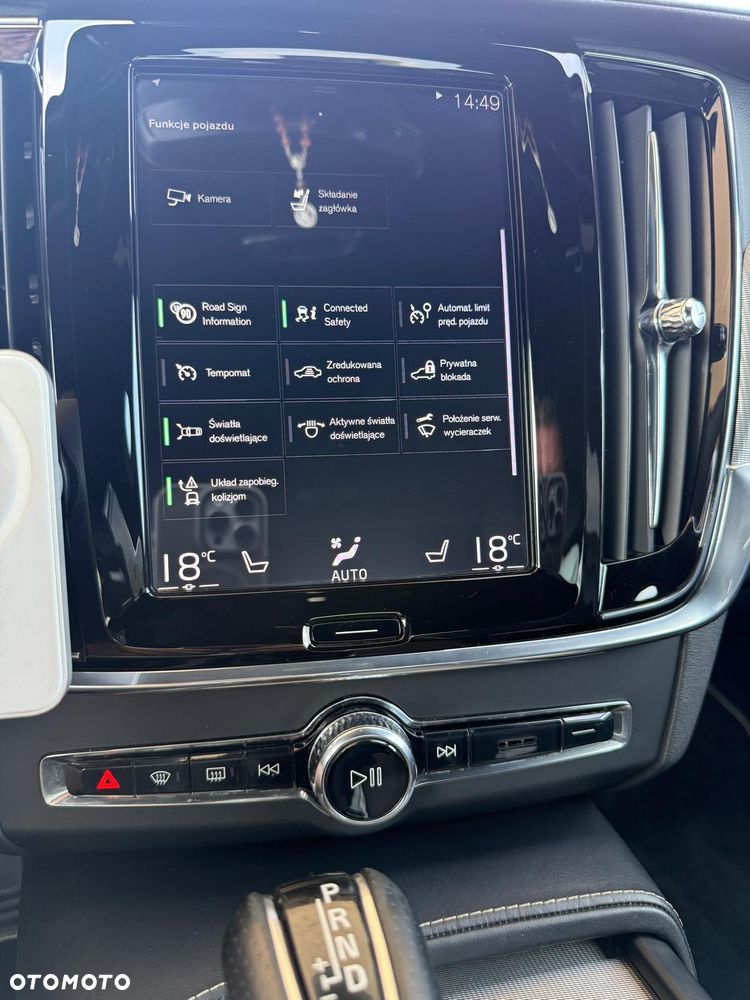 Volvo S90 T5 R-Design - 21