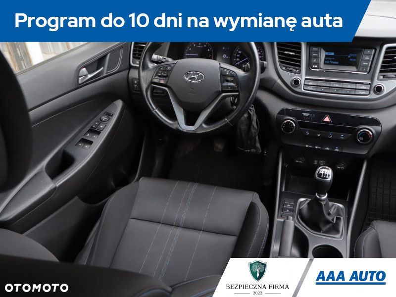 Hyundai Tucson - 8