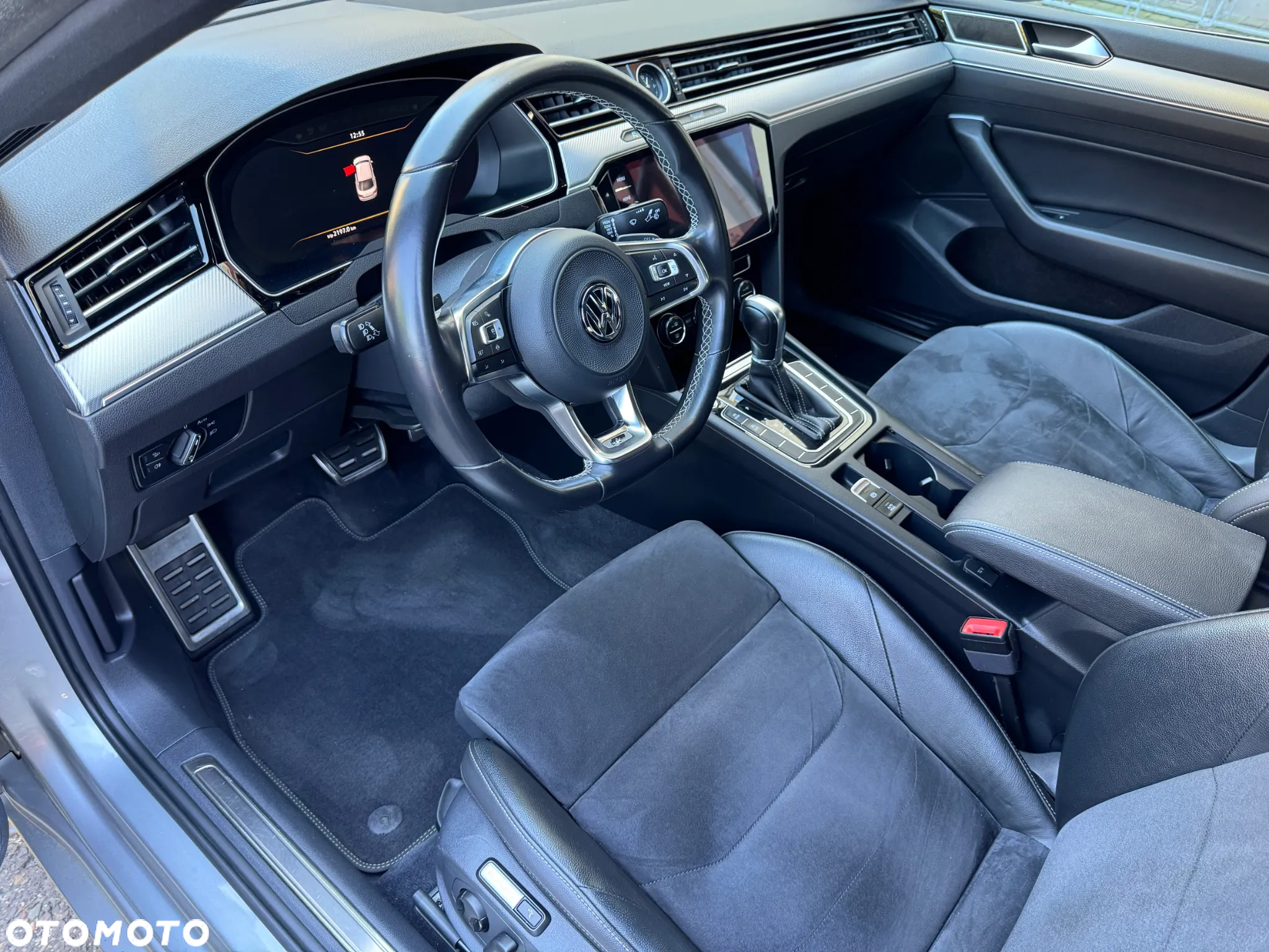 Volkswagen Arteon 2.0 TDI SCR R-Line Edition DSG - 11