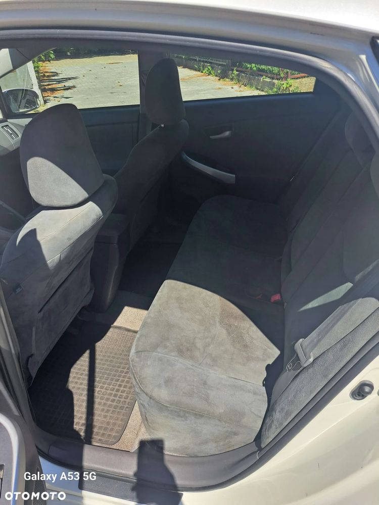 Toyota Prius 1.5 VVT-i Prestige - 14