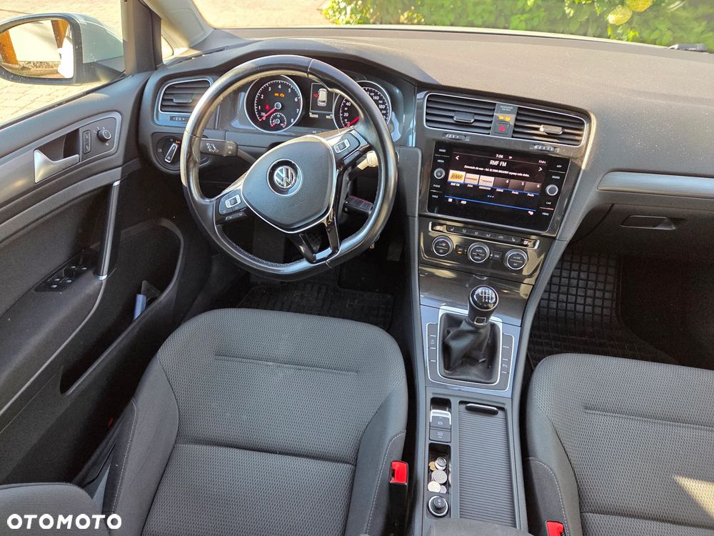 Volkswagen Golf 1.5 TSI BMT Comfortline - 6