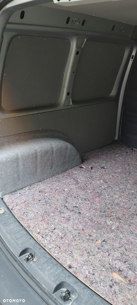 Volkswagen Caddy 2.0 TDI Trendline - 18