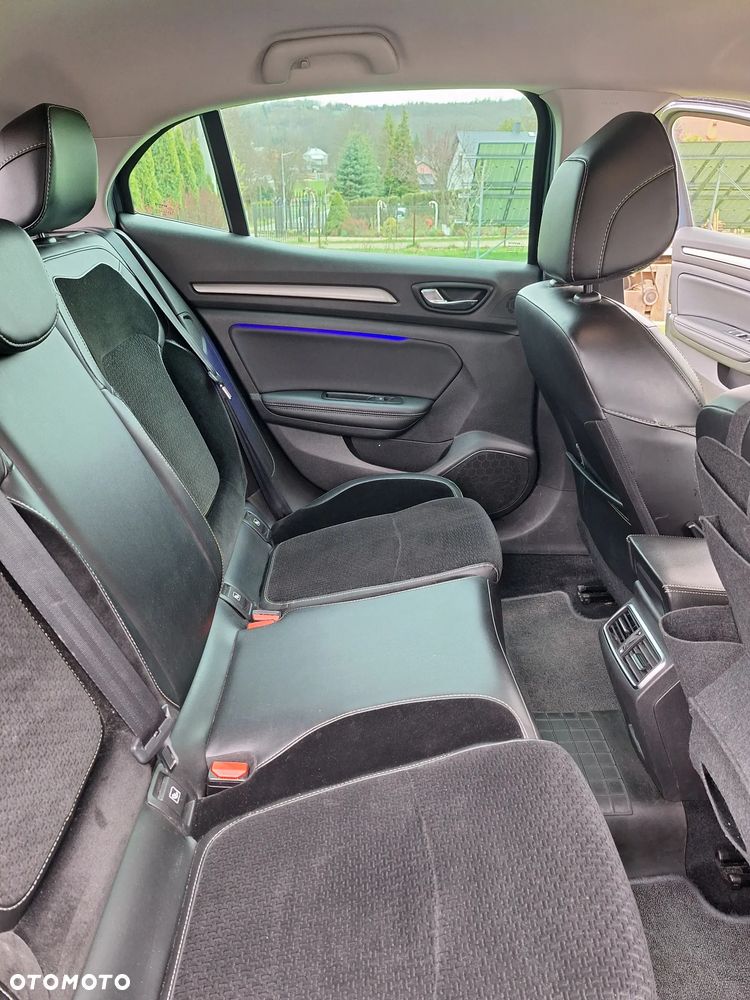 Renault Megane ENERGY TCe 130 INTENS - 11