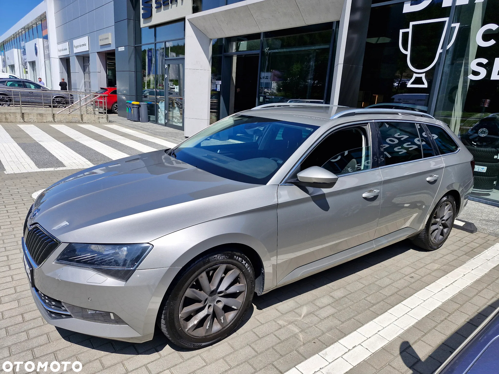 Skoda Superb 2.0 TDI 4x4 DSG Style - 4