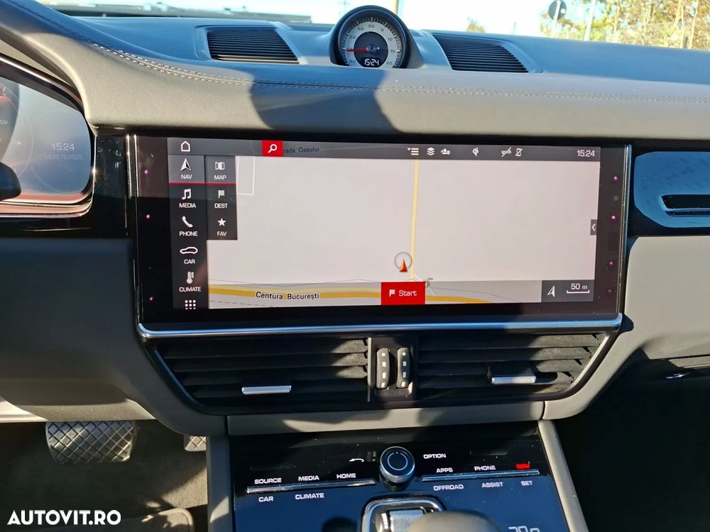 Porsche Cayenne Coupe - 13