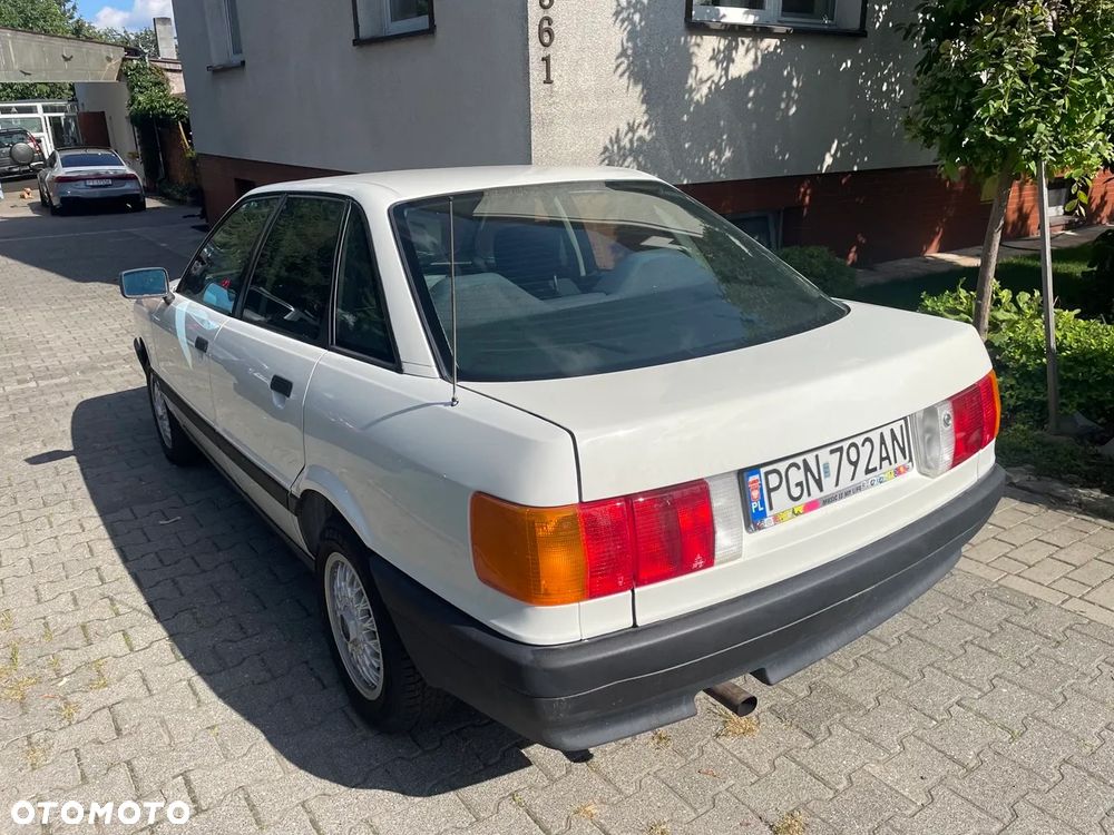 Audi 80 1.6 - 15