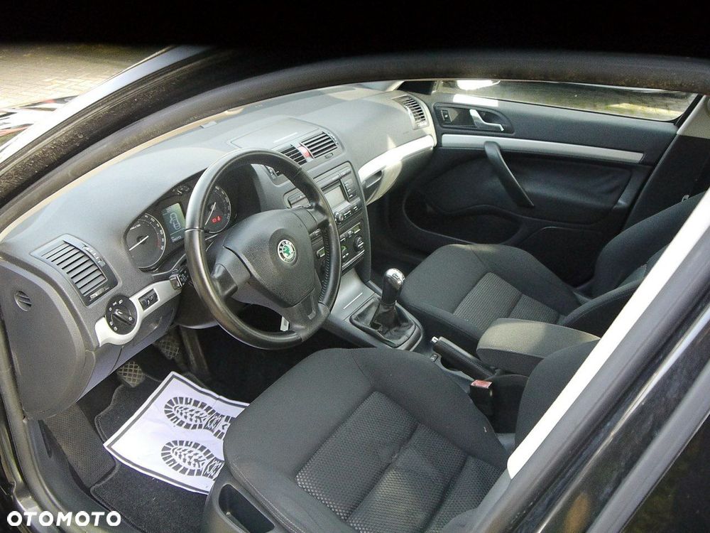 Skoda Octavia 1.8 TSI Ambition - 23