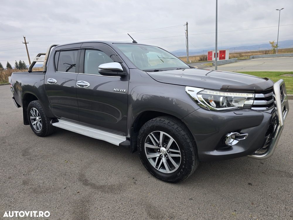 Toyota Hilux - 3