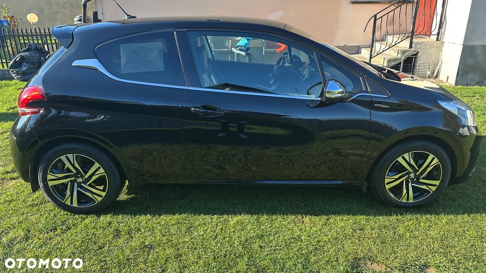 Peugeot 208 1.2 PureTech Allure S&S - 7