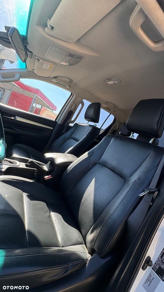 Toyota Hilux 4x4 Double Cab Autm S&S Executive - 37