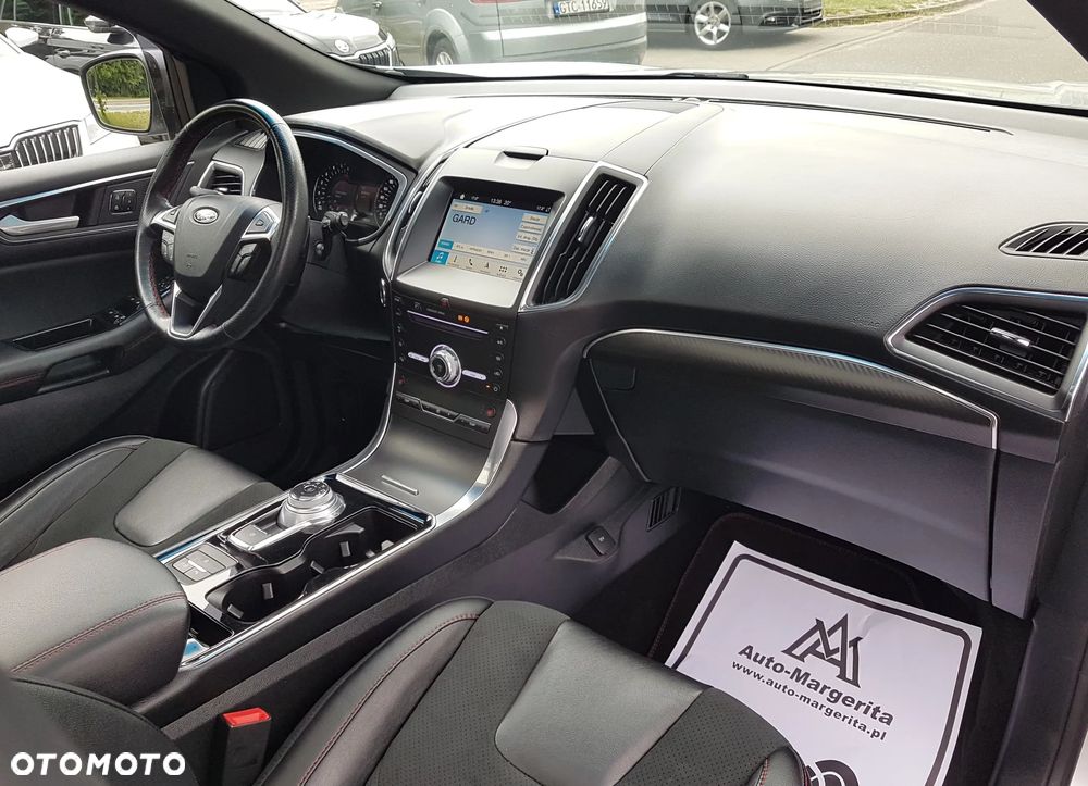 Ford Edge 2.0 EcoBlue Bi-Turbo 4x4 ST-LINE - 29