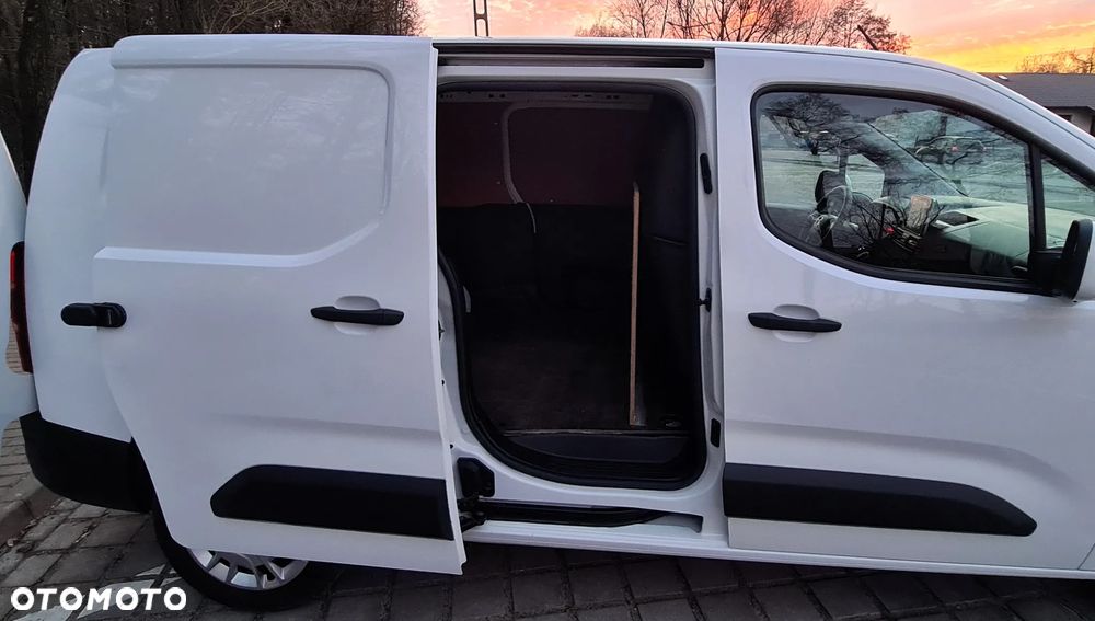 Opel COMBO LONG 1.6 CDTI - 23