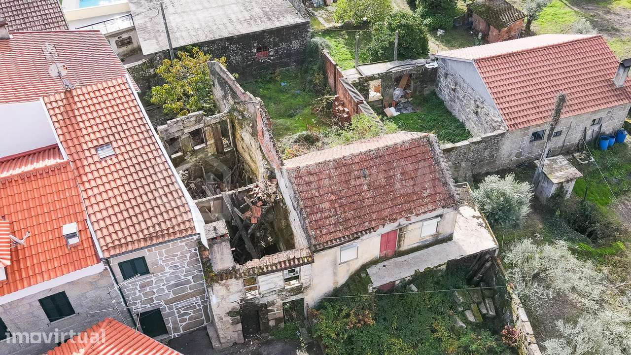 Moradia p/ Reconstrução Silgueiros - Grande imagem: 4/11