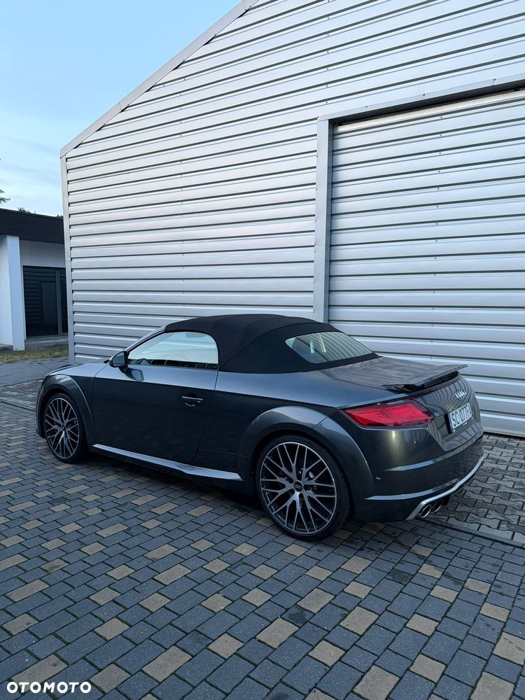 Audi TT S Roadster - 13