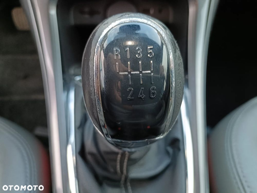 Opel Astra 1.7 CDTI DPF ecoFLEX TourerStart/Stop 105g Sport - 17