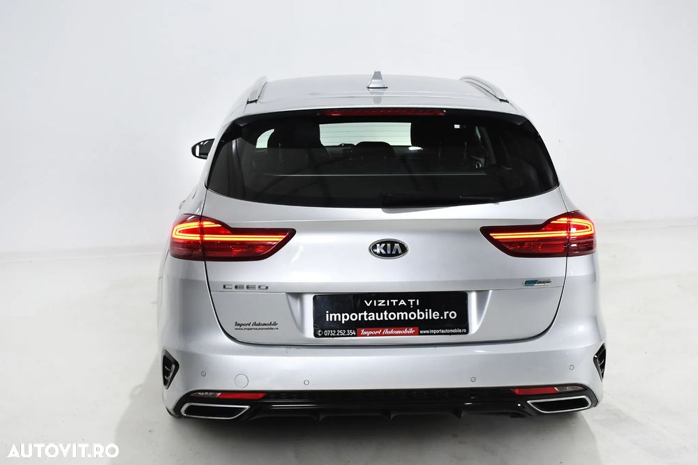 Kia Ceed 1.6 GDI DCT OPF Platinum Edition - 11