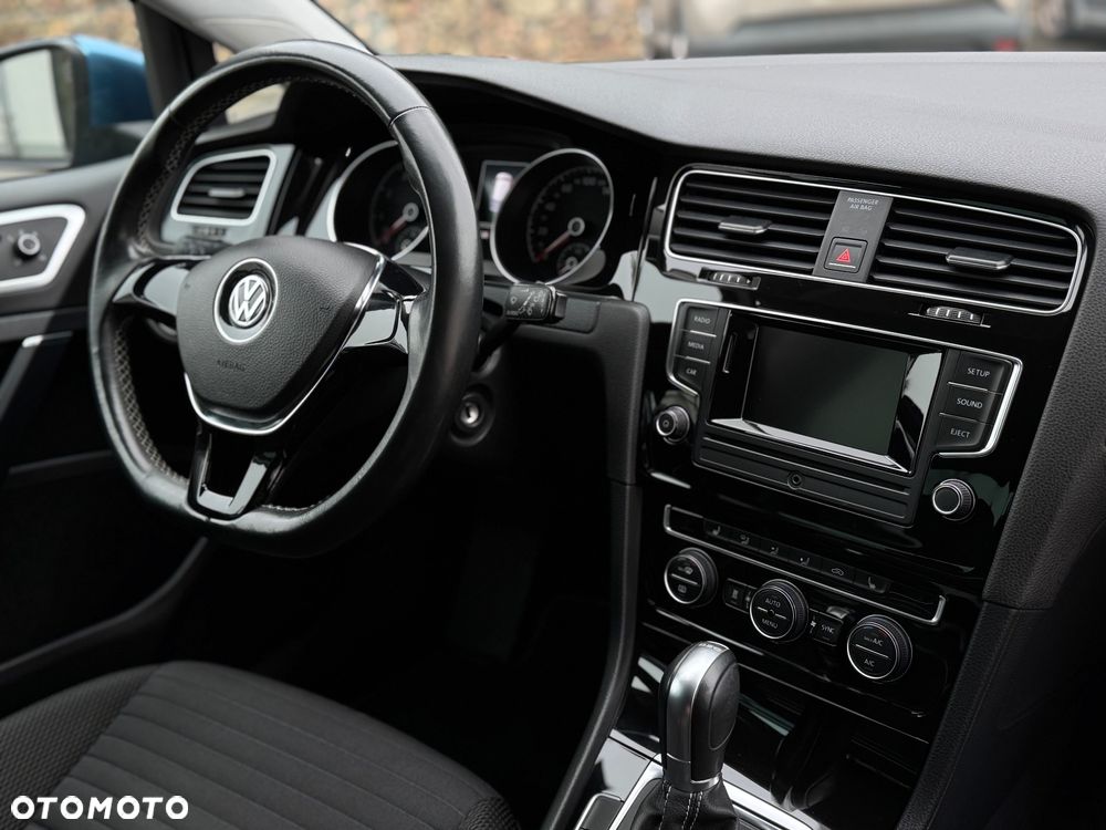 Volkswagen Golf 1.4 TSI BlueMotion Technology DSG Cup - 10