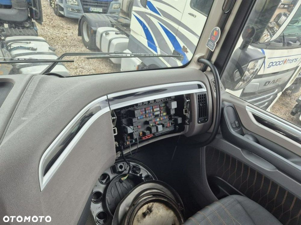 DAF xf 480 - 23