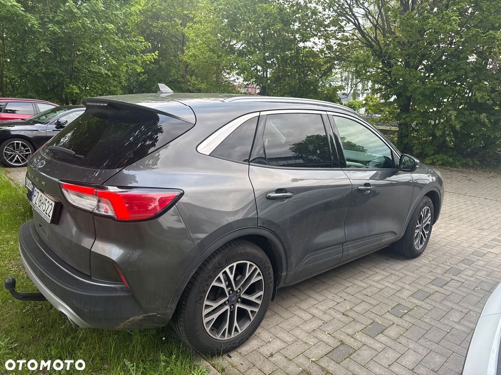 Ford Kuga 2.0 EcoBlue AWD Titanium - 4