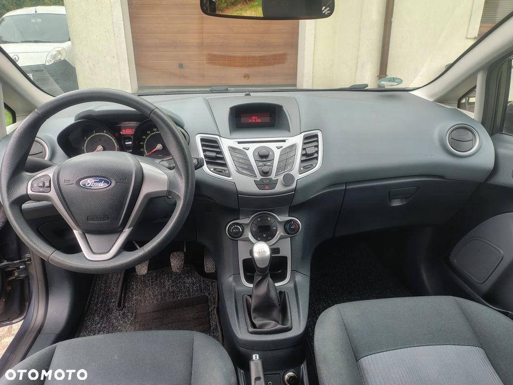 Ford Fiesta 1.25 Viva - 8